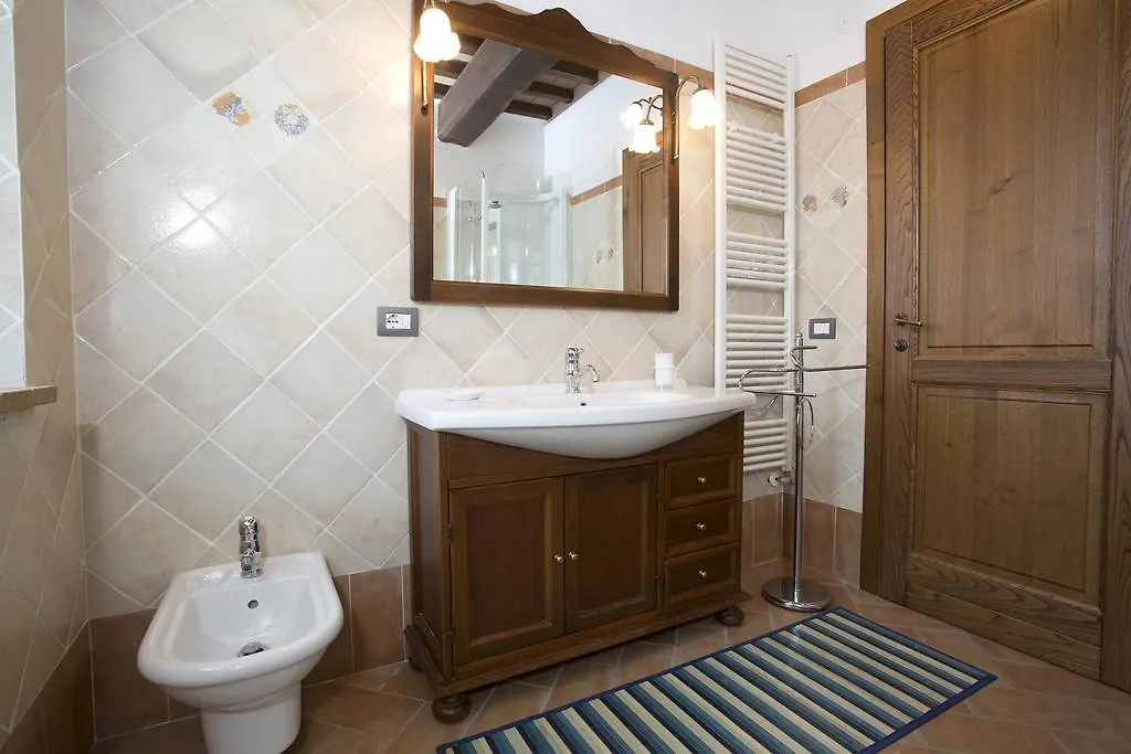 Holiday home Casa Sandro A Podere Pascianella Villa Castelmuzio Italy